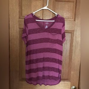 NWOT- ST JOHNS BAY ACTIVE HIGH LOW- SM